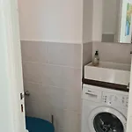 Daire Ladore, 2 Dans Maison, 55m2, 100m Des Plages, Parking *