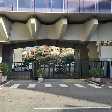 Ladore, 2 Dans Maison, 55m2, 100m Des Plages, Parking *