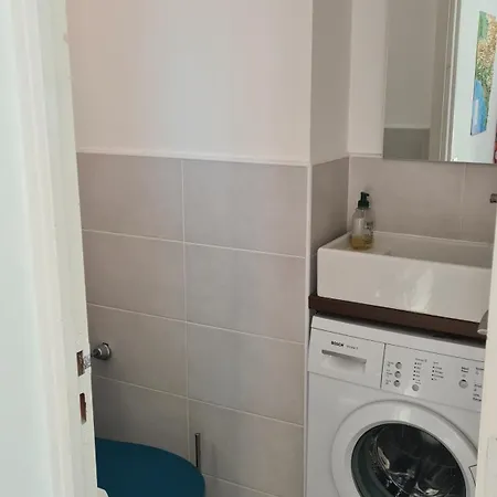 דירה Ladore, 2 Dans Maison, 55m2, 100m Des Plages, Parking *