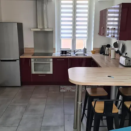 Ladore, 2 Dans Maison, 55m2, 100m Des Plages, Parking