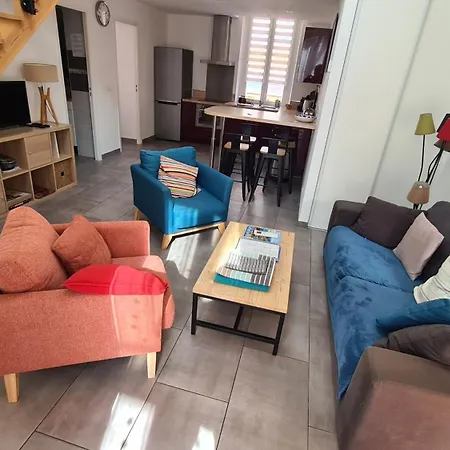 アパート Ladore, 2 Dans Maison, 55m2, 100m Des Plages, Parking *