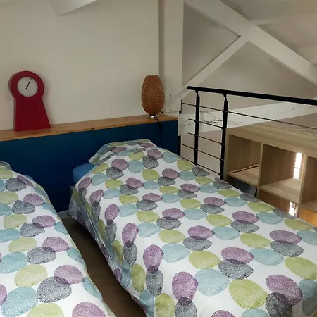 アパート Ladore, 2 Dans Maison, 55m2, 100m Des Plages, Parking